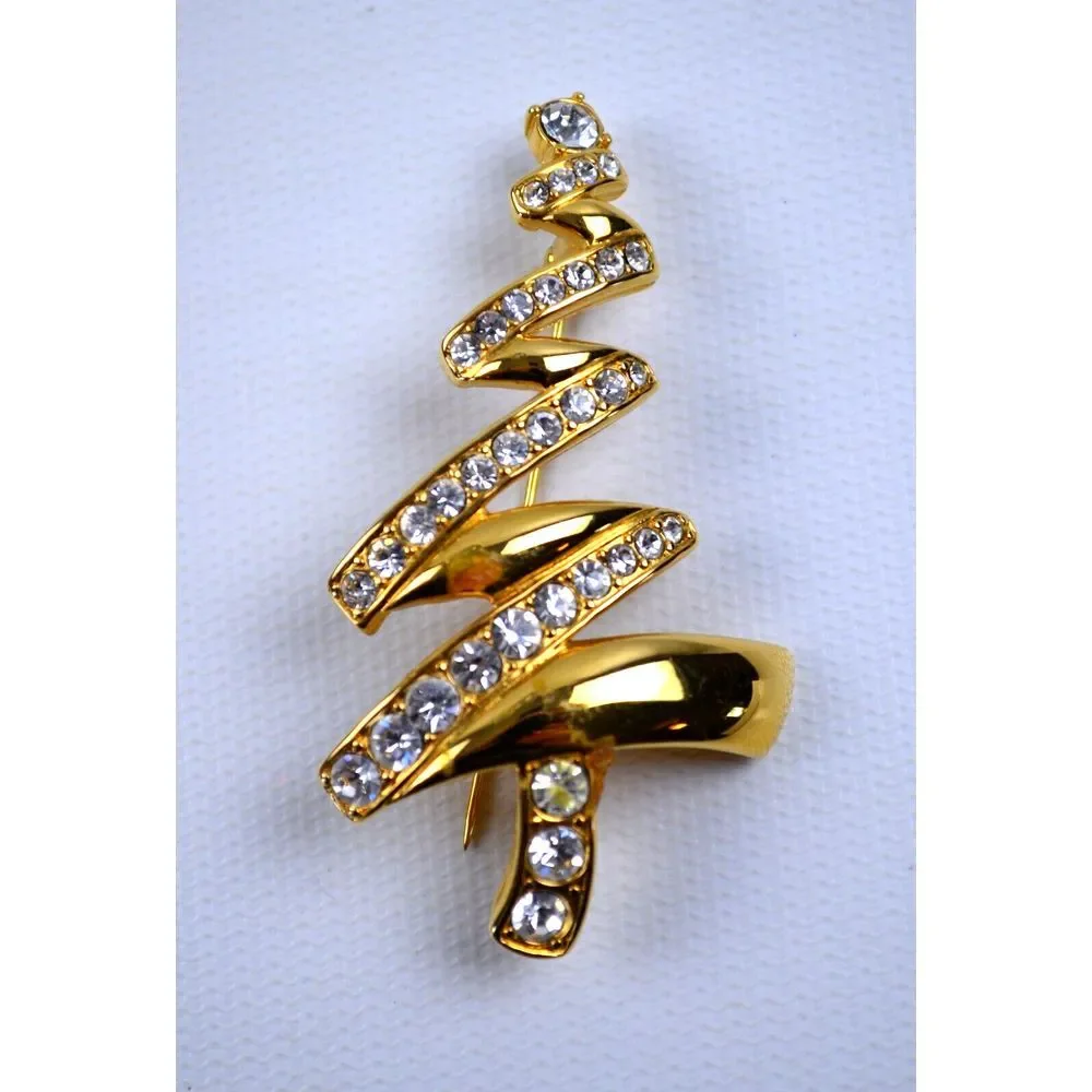 Monet Gold Tone Rhinestone Christmas‎ Tree Brooch Pin 2.75